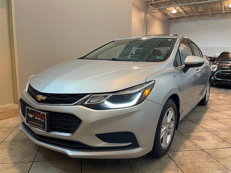 2017 CHEVROLET CRUZE LT