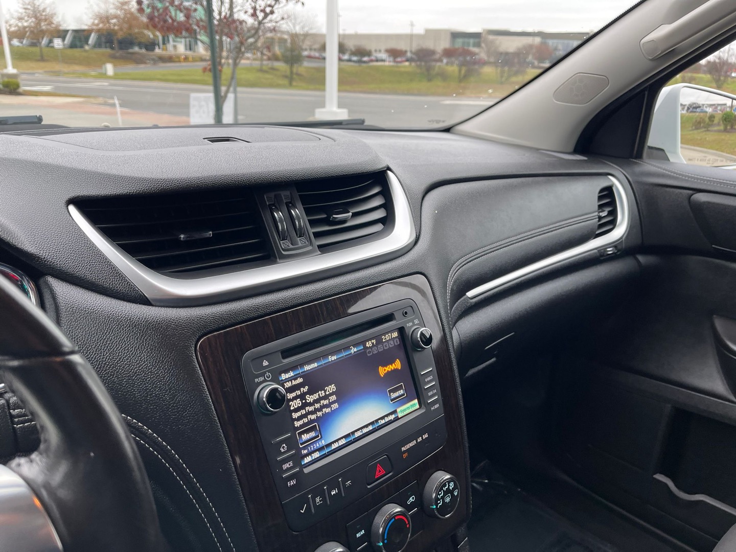 2016 Chevrolet Traverse 1LT photo 108