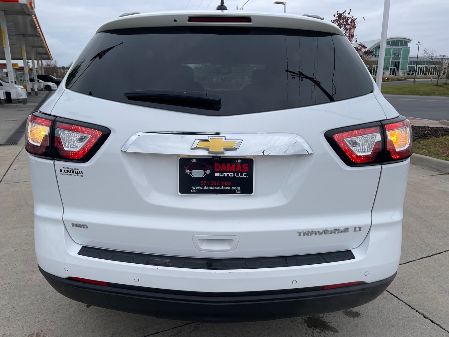 2016 Chevrolet Traverse 1LT photo 7