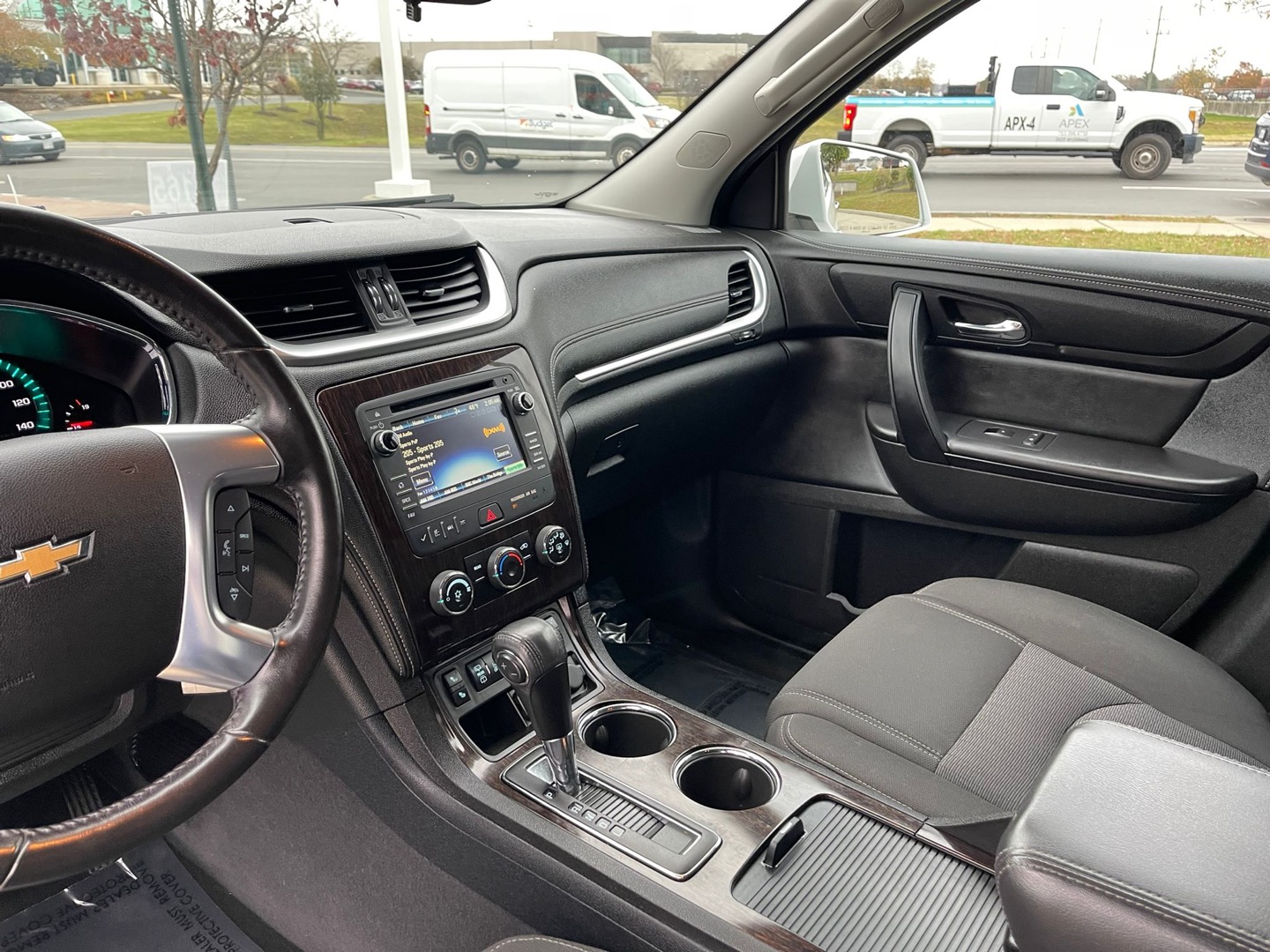 2016 Chevrolet Traverse 1LT photo 97