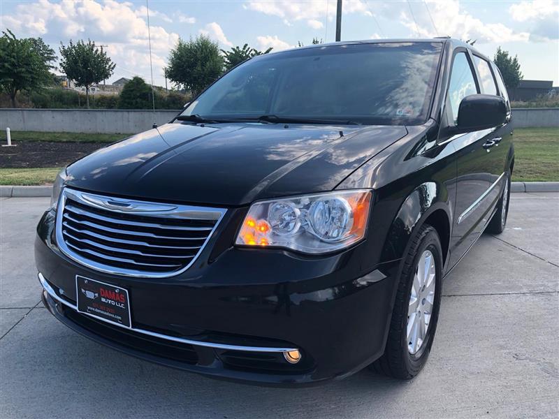 2013 CHRYSLER TOWN & COUNTRY Touring