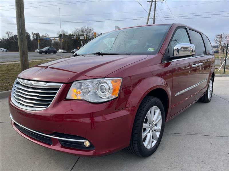 2015 CHRYSLER TOWN & COUNTRY Limited Platinum