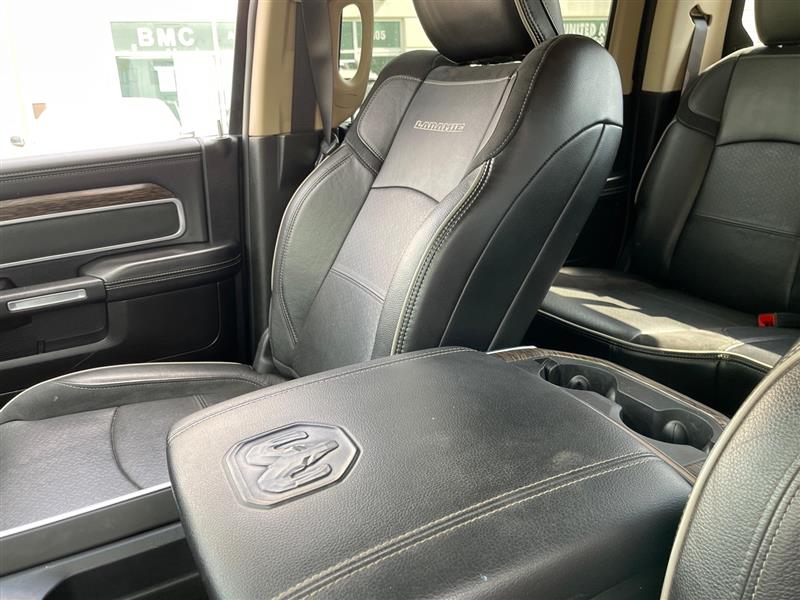2019 Ram 3500 Laramie photo 29