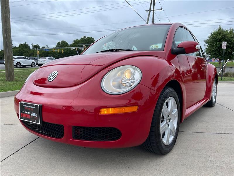 2007 Volkswagen New Beetle 2.5's photo