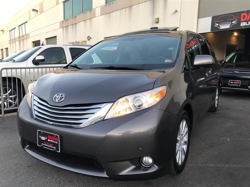 2012 TOYOTA SIENNA LIMITED with Navi/DVD/Dual Roofs