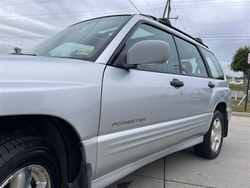 2002 Subaru Forester S photo 244