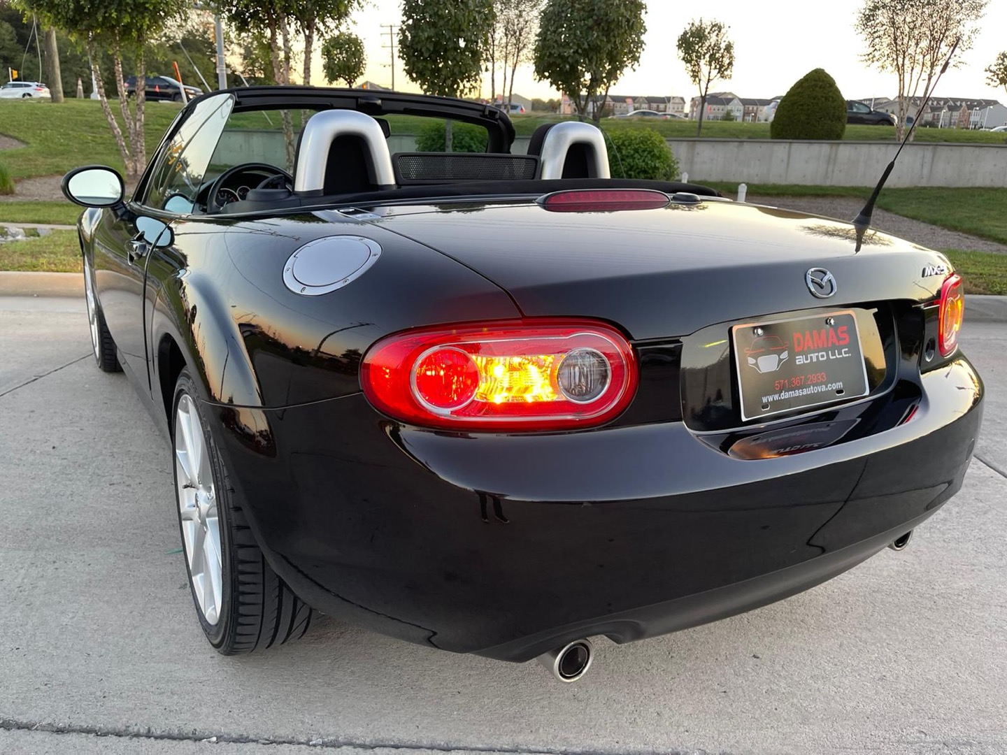 2012 Mazda MX-5 Miata Touring photo 66