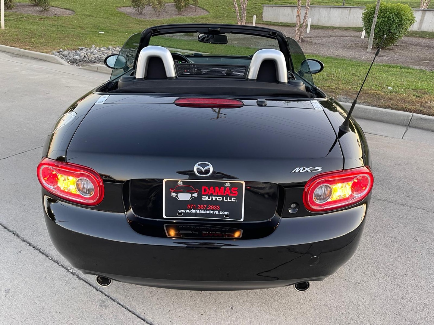 2012 Mazda MX-5 Miata Touring photo 73