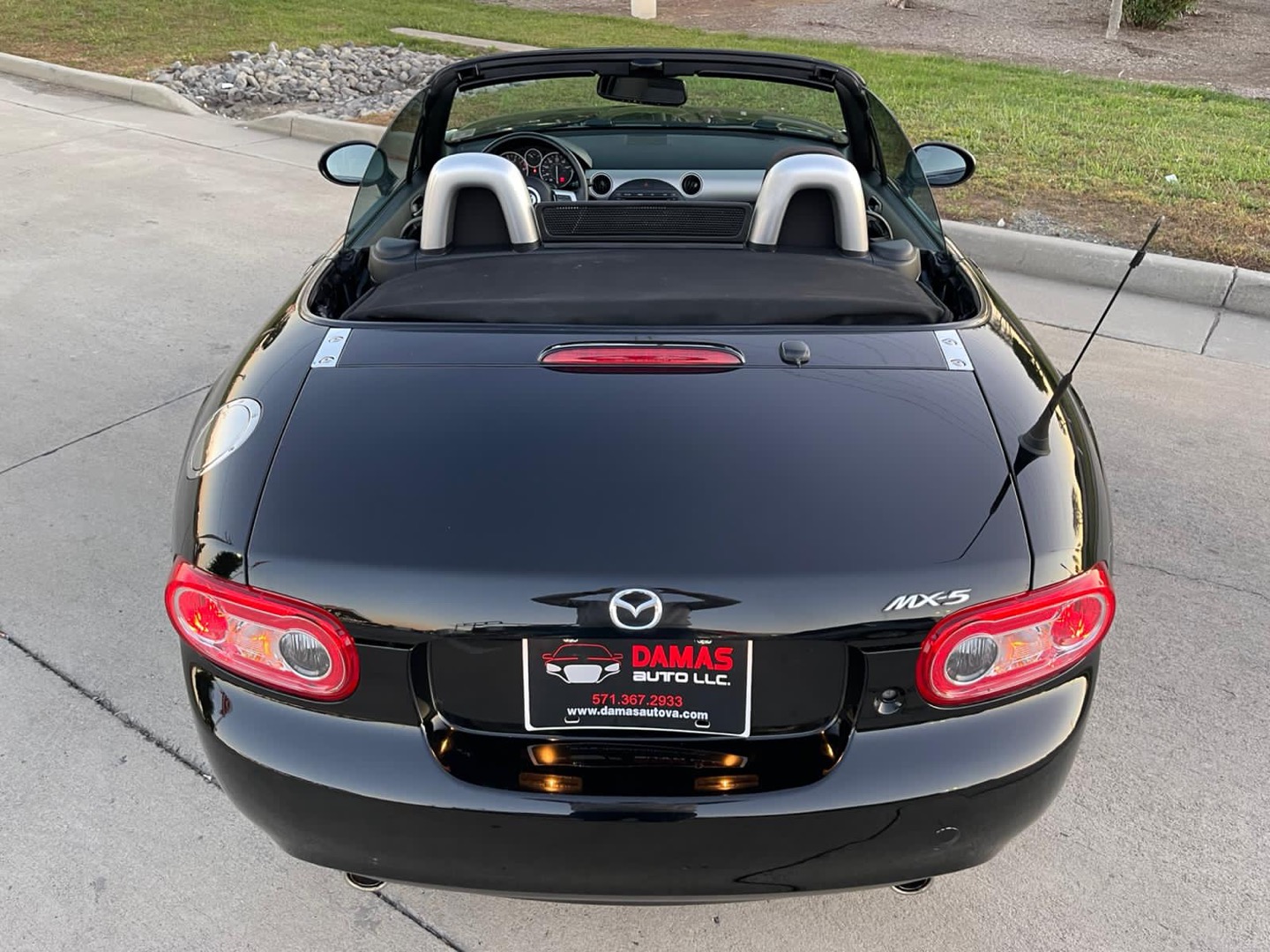 2012 Mazda MX-5 Miata Touring photo 74