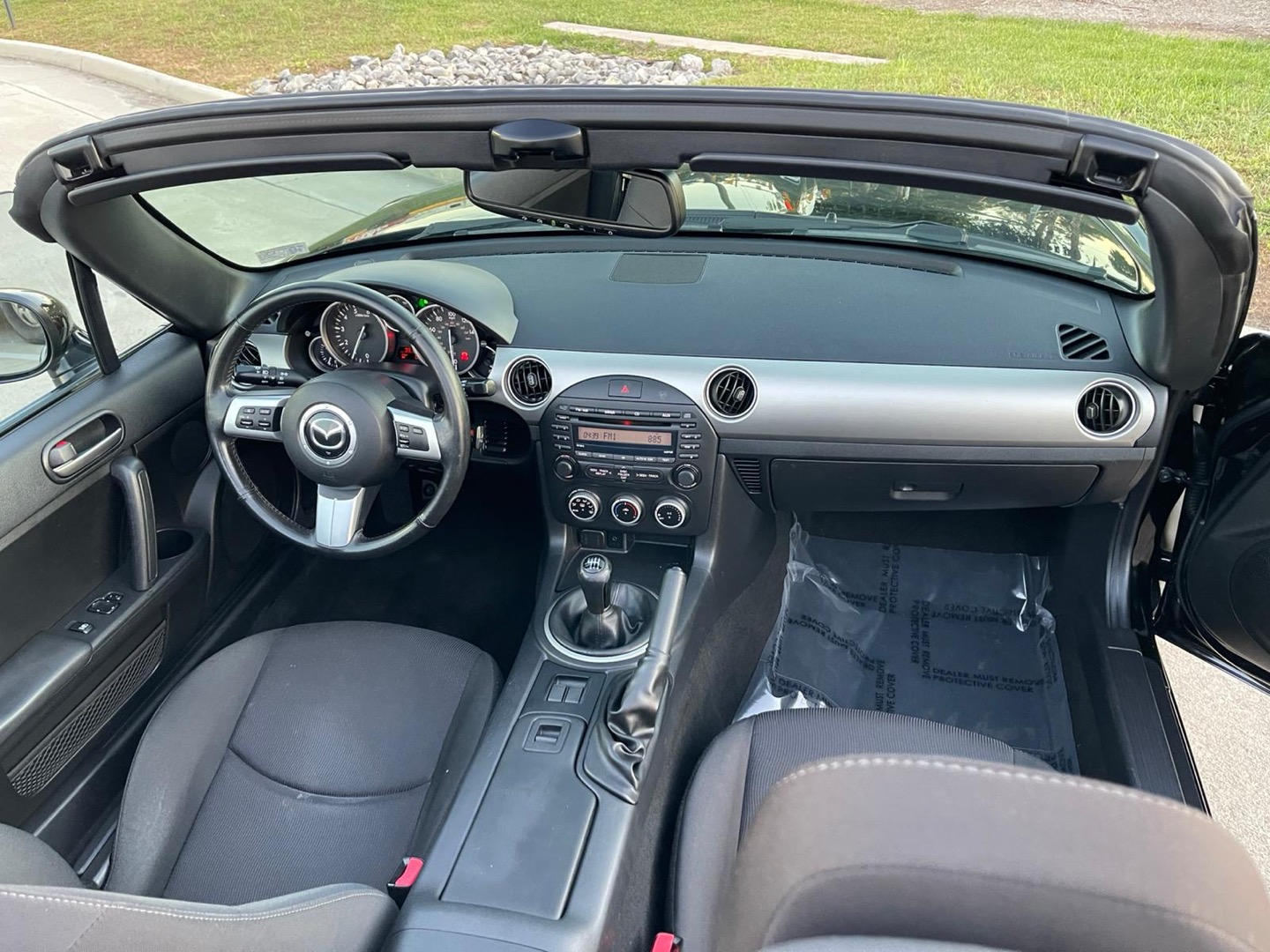 2012 Mazda MX-5 Miata Touring photo 122