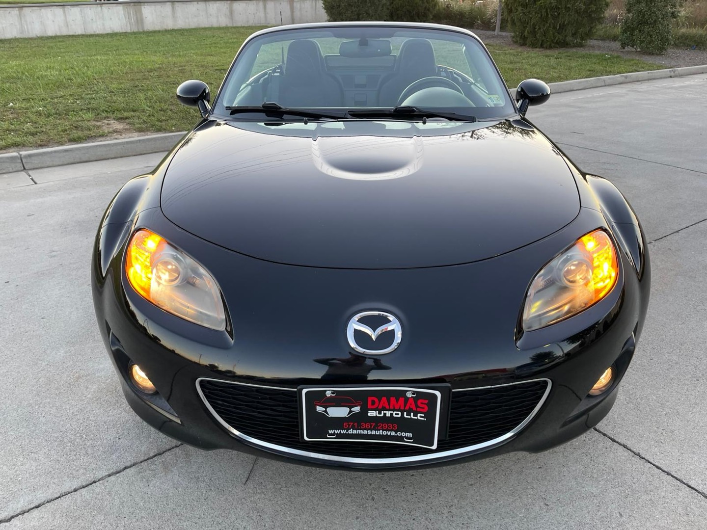 2012 Mazda MX-5 Miata Touring photo 5