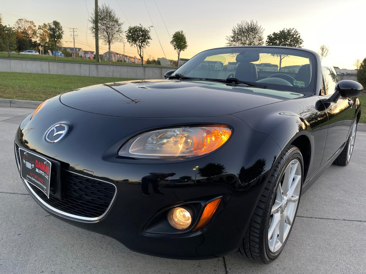 2012 Mazda MX-5 Miata Touring photo 49