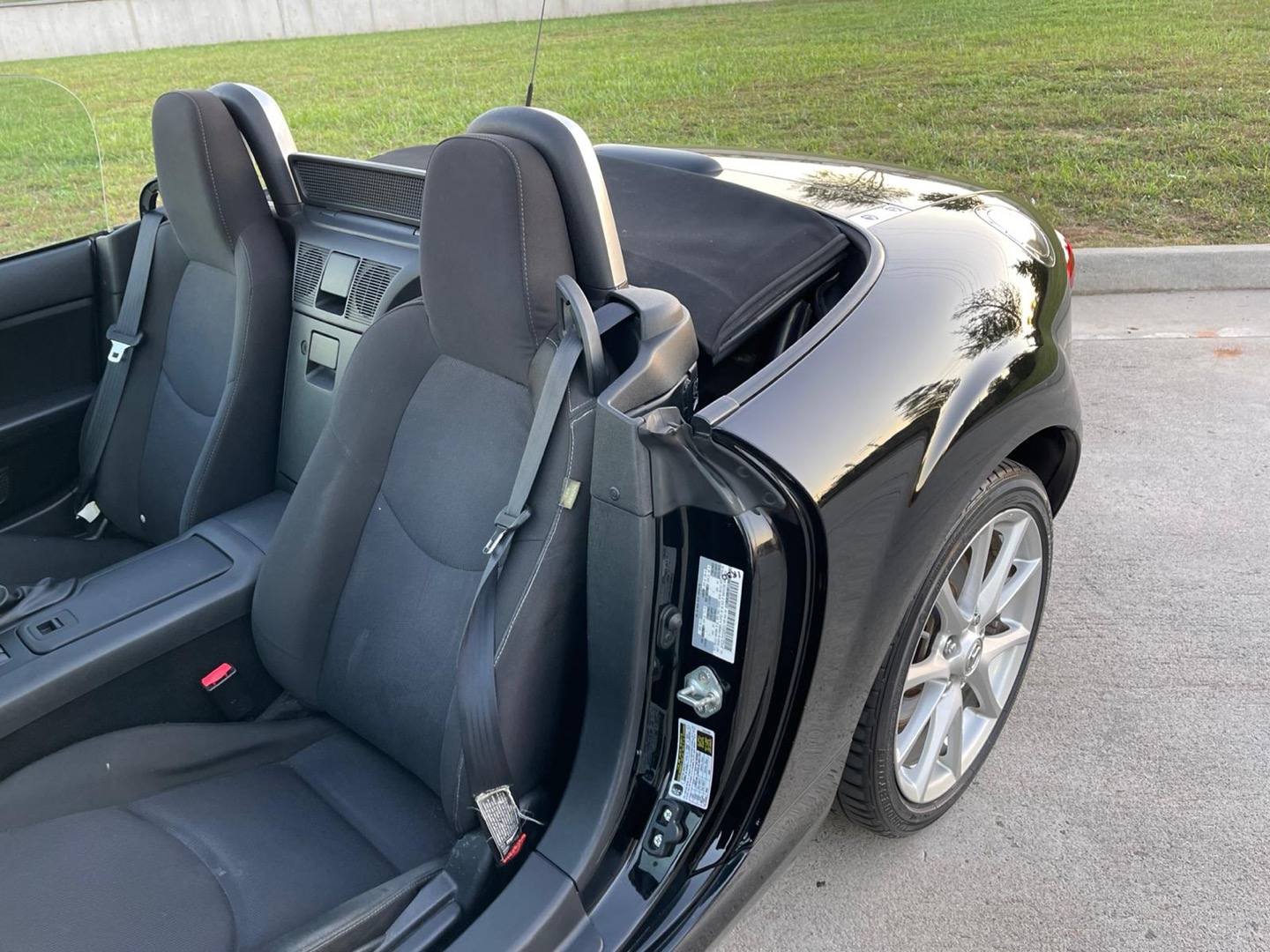 2012 Mazda MX-5 Miata Touring photo 85