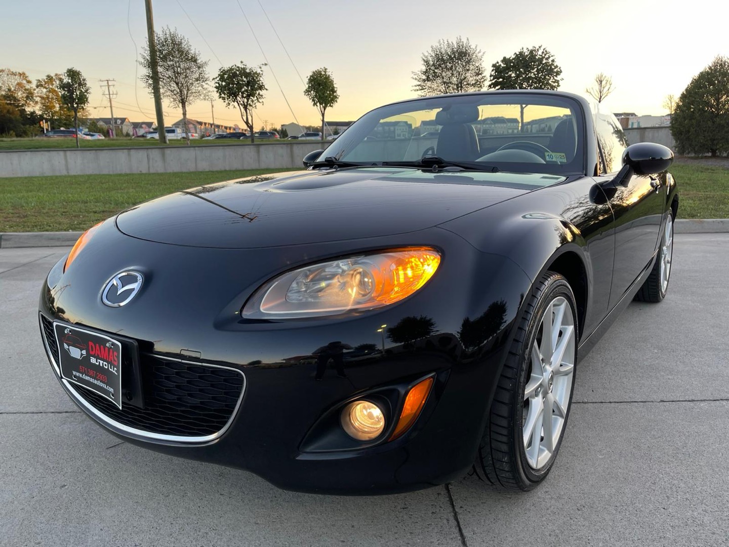 2012 Mazda MX-5 Miata Touring photo 47