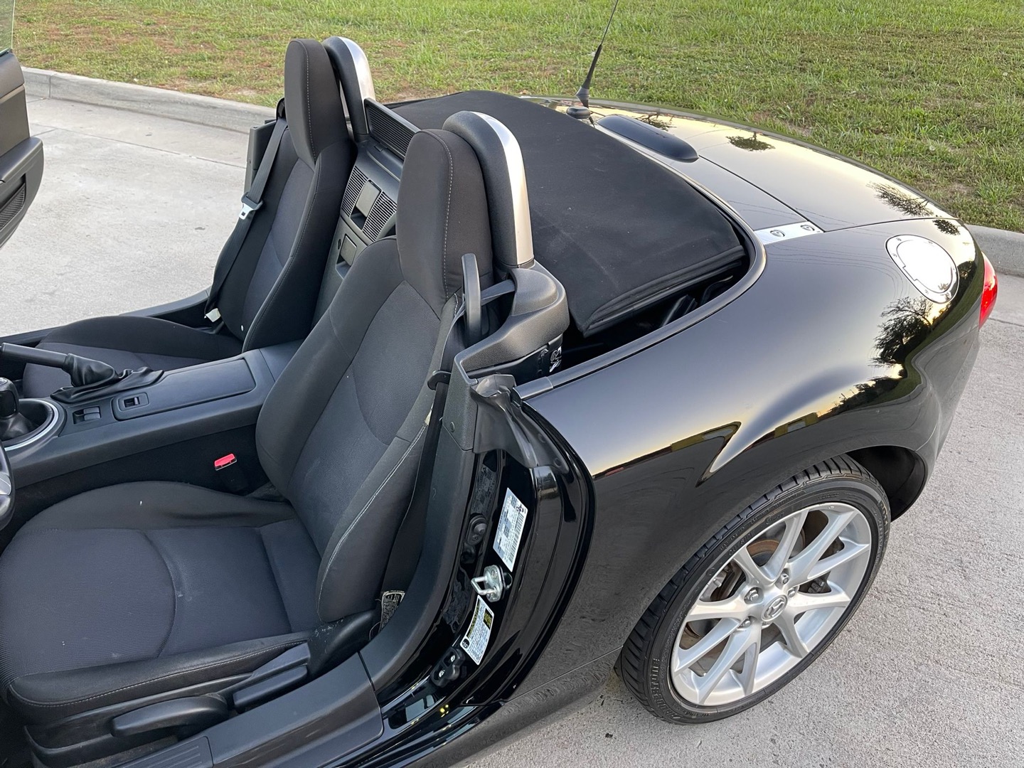 2012 Mazda MX-5 Miata Touring photo 83