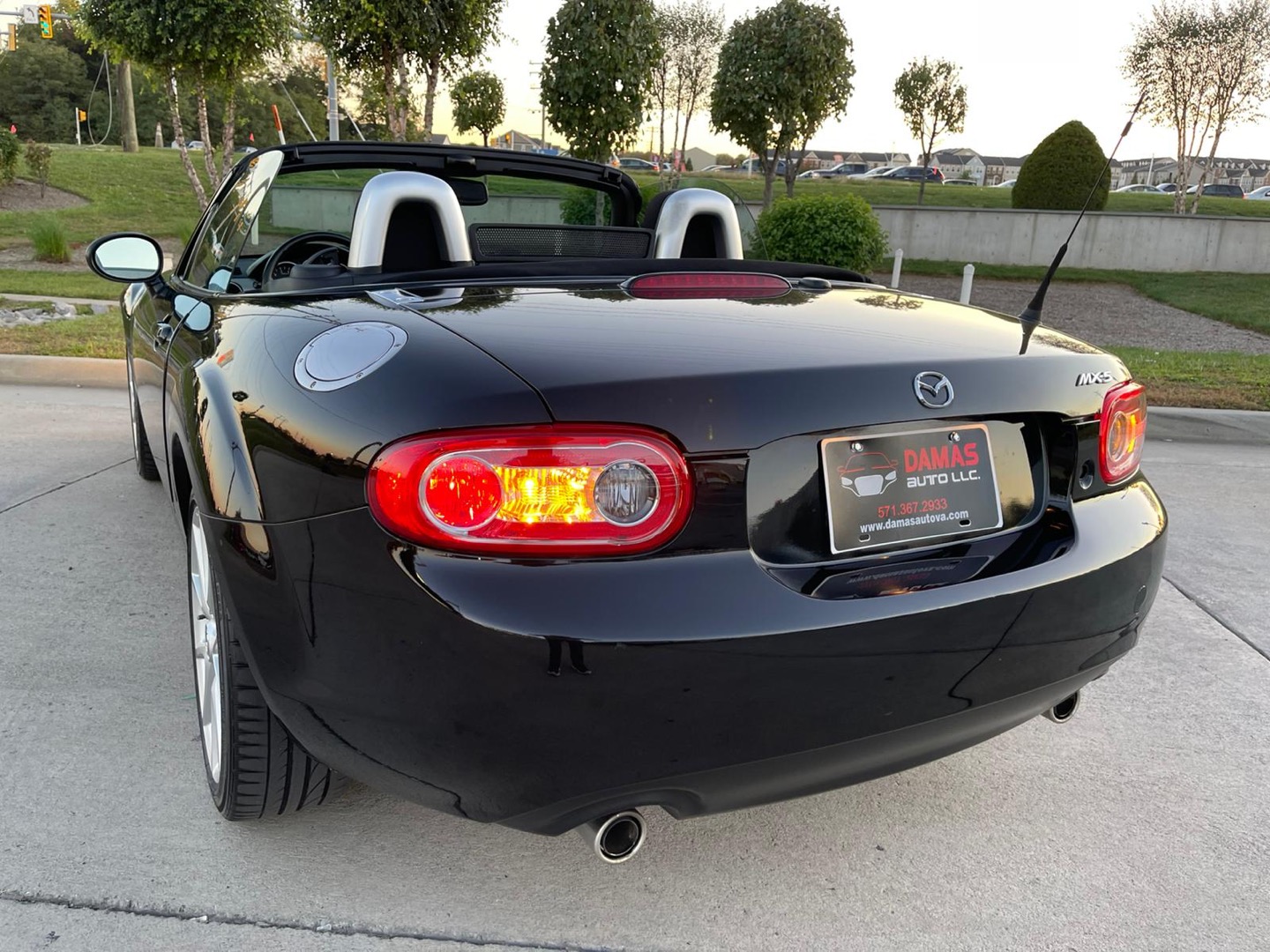 2012 Mazda MX-5 Miata Touring photo 64