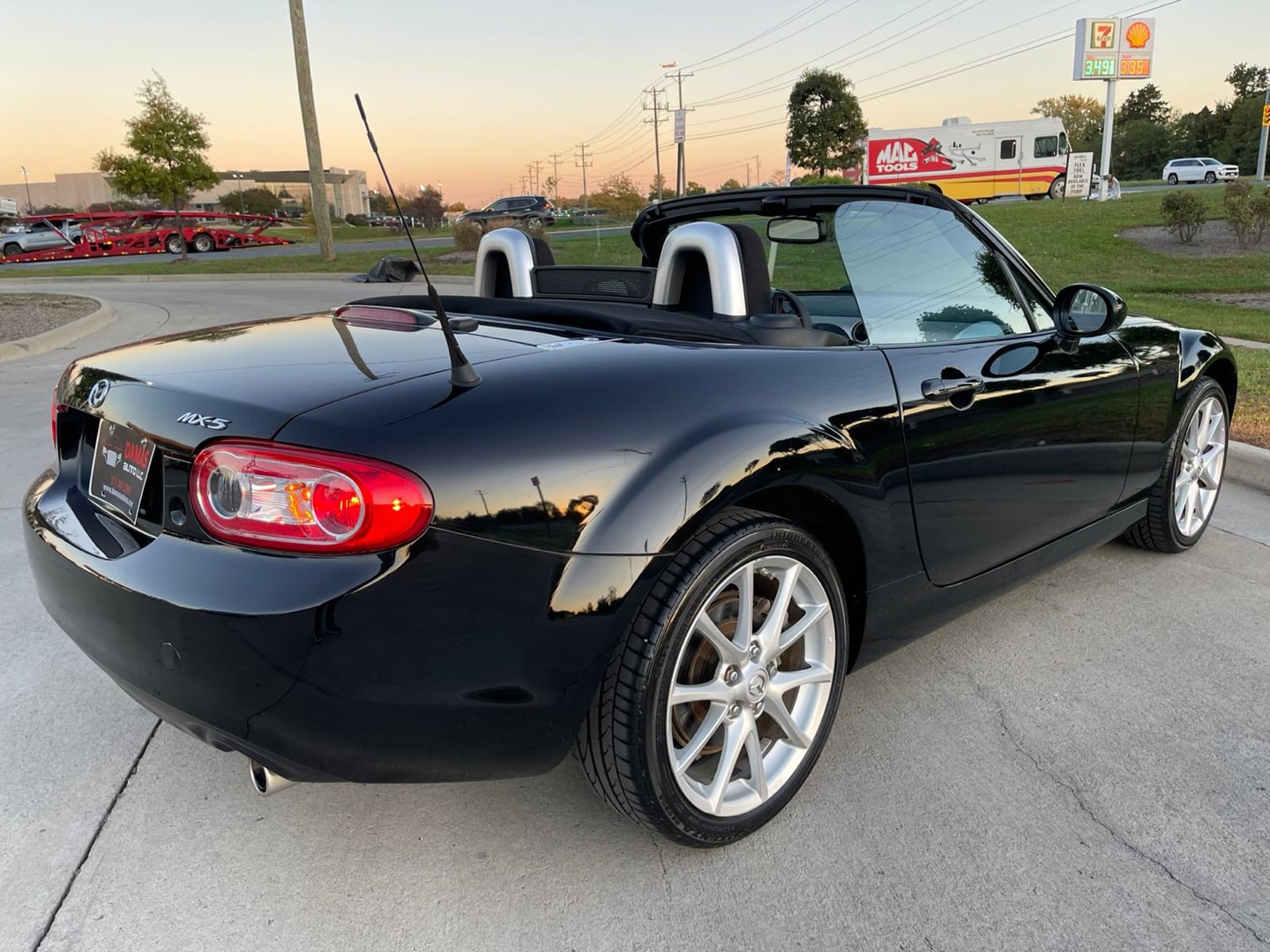 2012 Mazda MX-5 Miata Touring photo 81