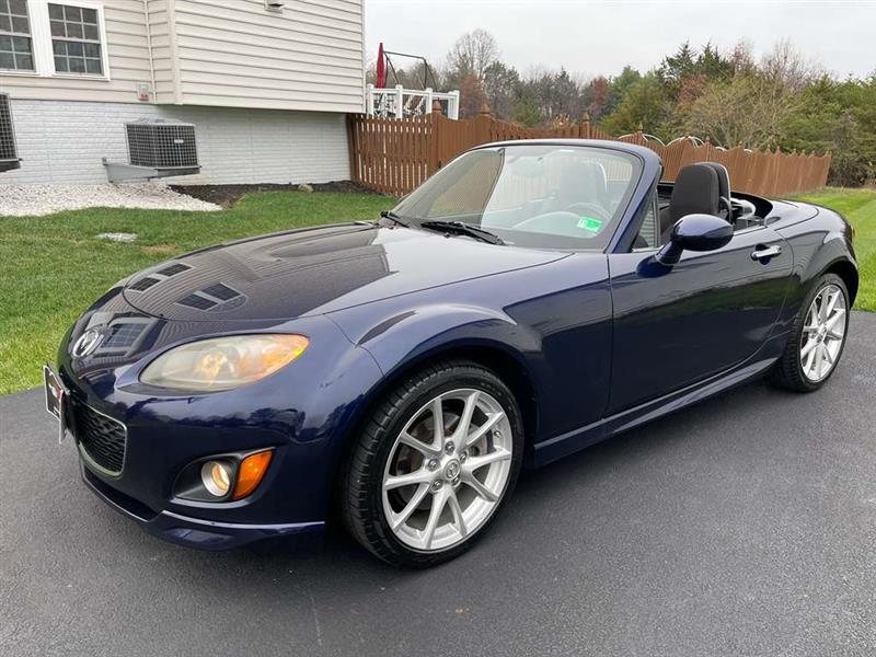 2012 Mazda MX-5 Miata Touring Hard Top's photo