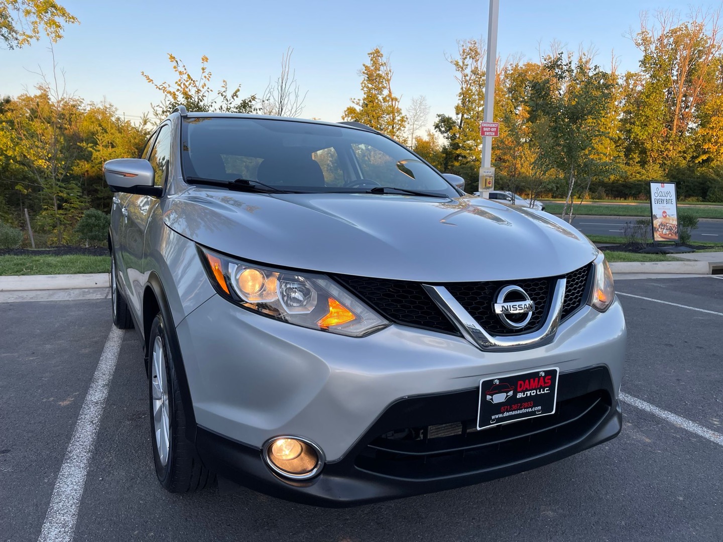 2017 Nissan Rogue Sport SV photo 53