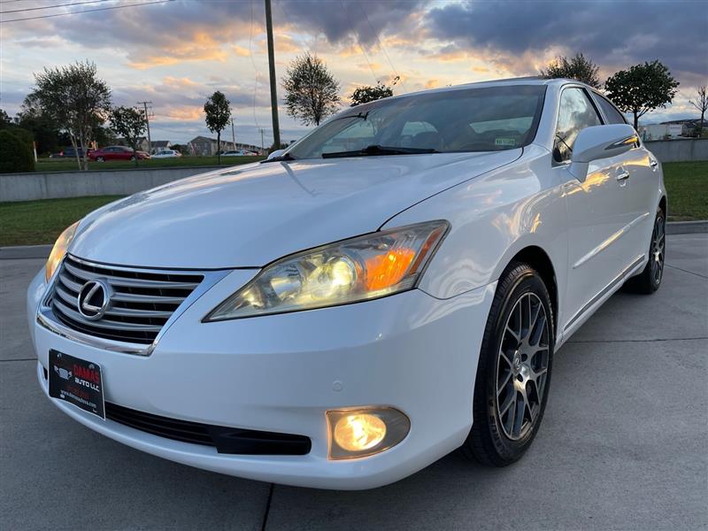 2012 Lexus ES 350's photo