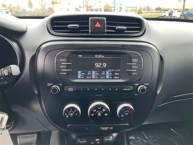 2017 Kia Soul Base photo 137