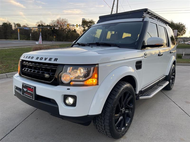 2016 Land Rover LR4 Base's photo