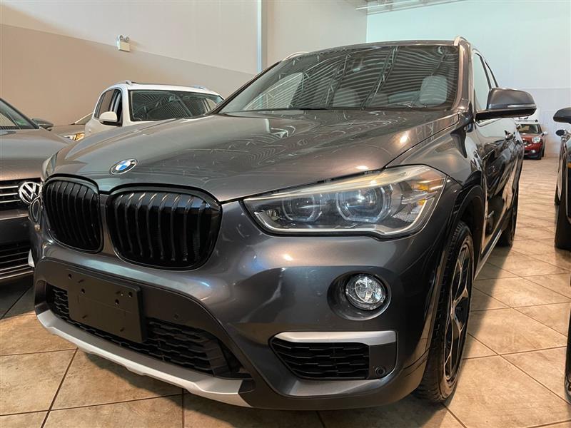 2017 BMW X1 28i's photo