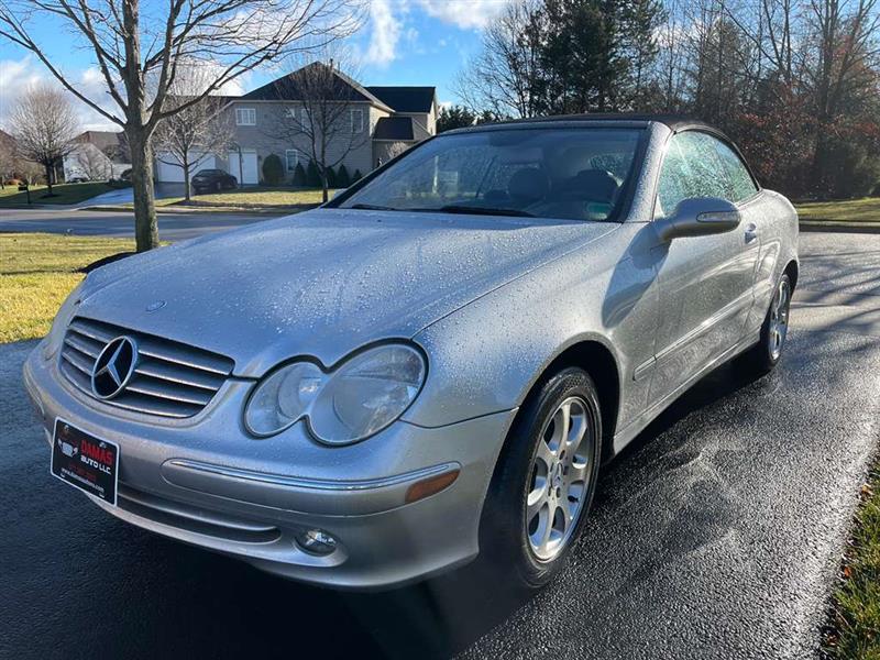 2004 Mercedes-Benz CLK-Class CLK320's photo
