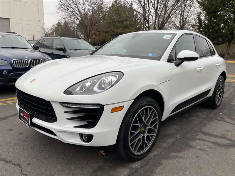 2018 Porsche Macan S's photo