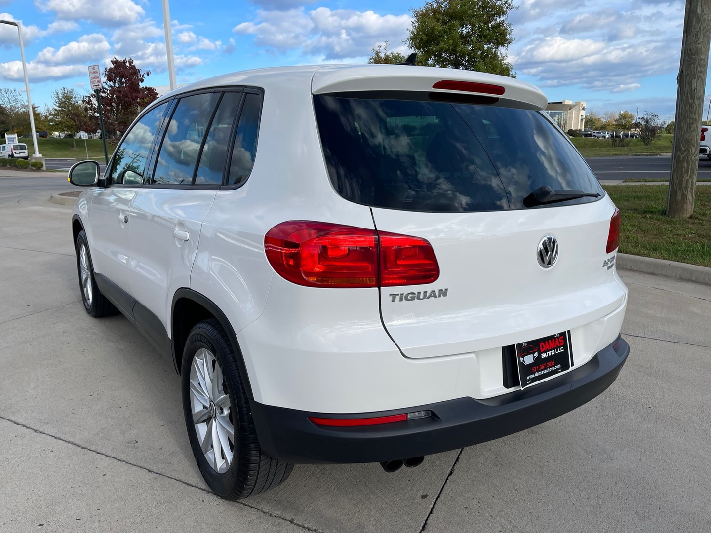 2014 Volkswagen Tiguan SE photo 47