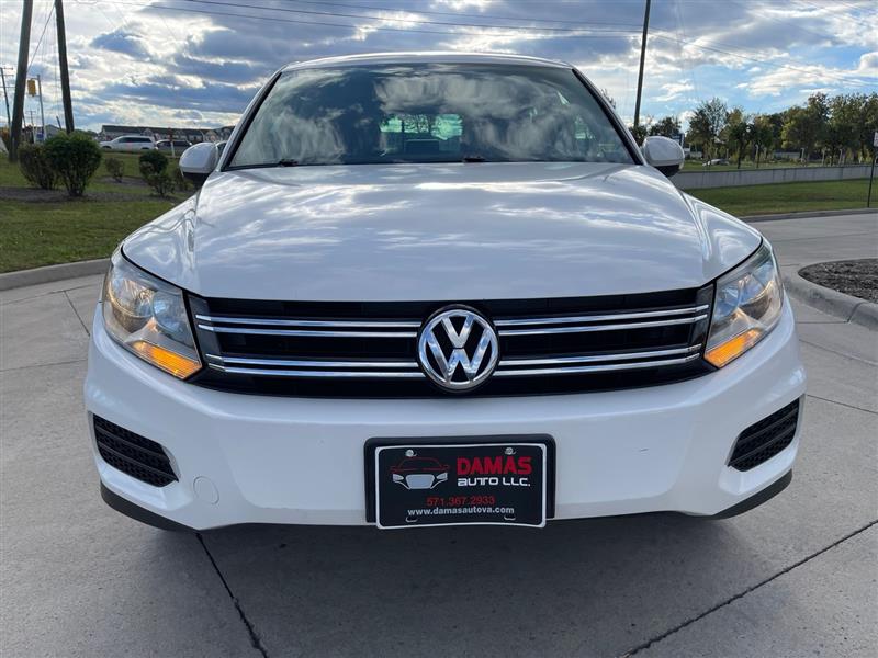 2014 Volkswagen Tiguan SE photo 141