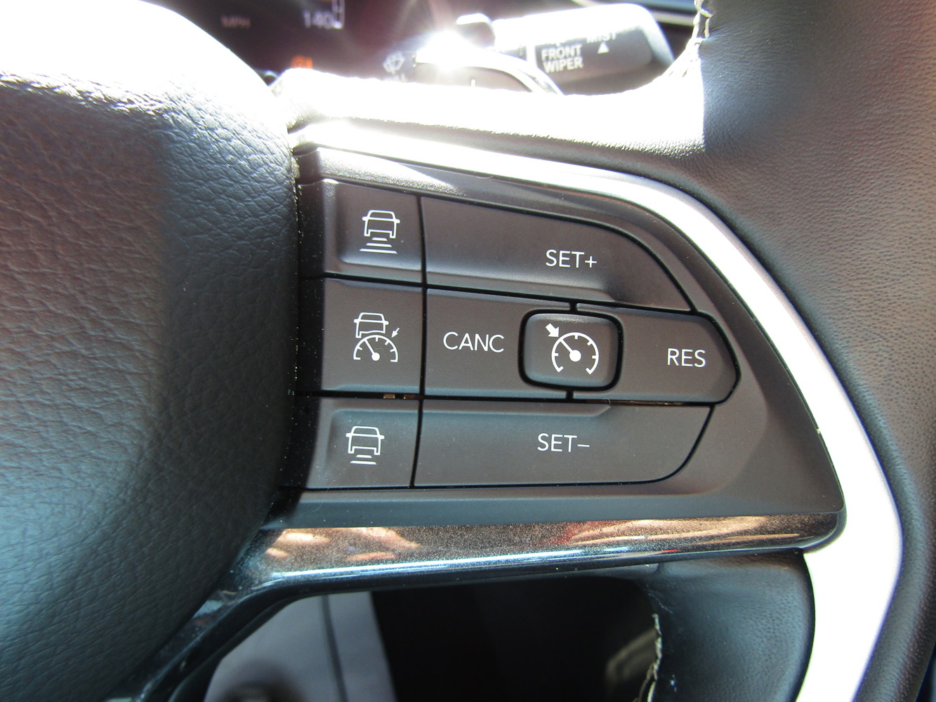 2021 Jeep Grand Cherokee Altitude photo 15
