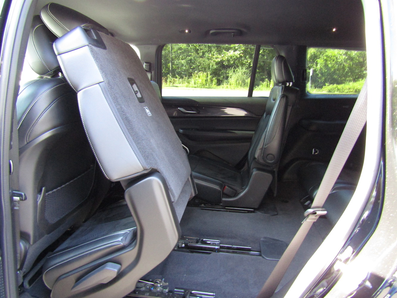 2021 Jeep Grand Cherokee Altitude photo 27