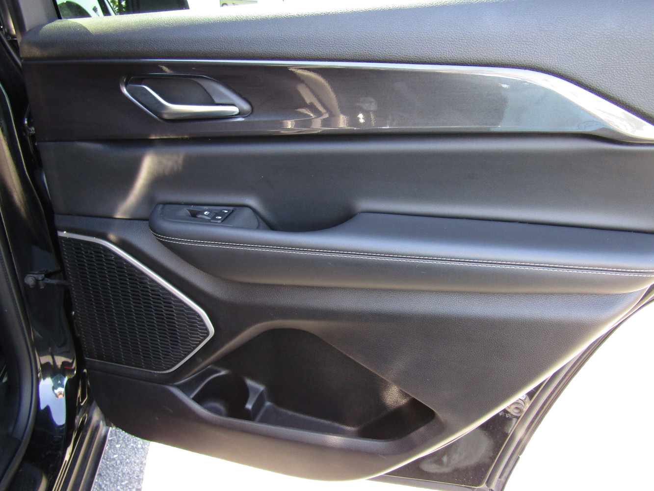 2021 Jeep Grand Cherokee Altitude photo 33