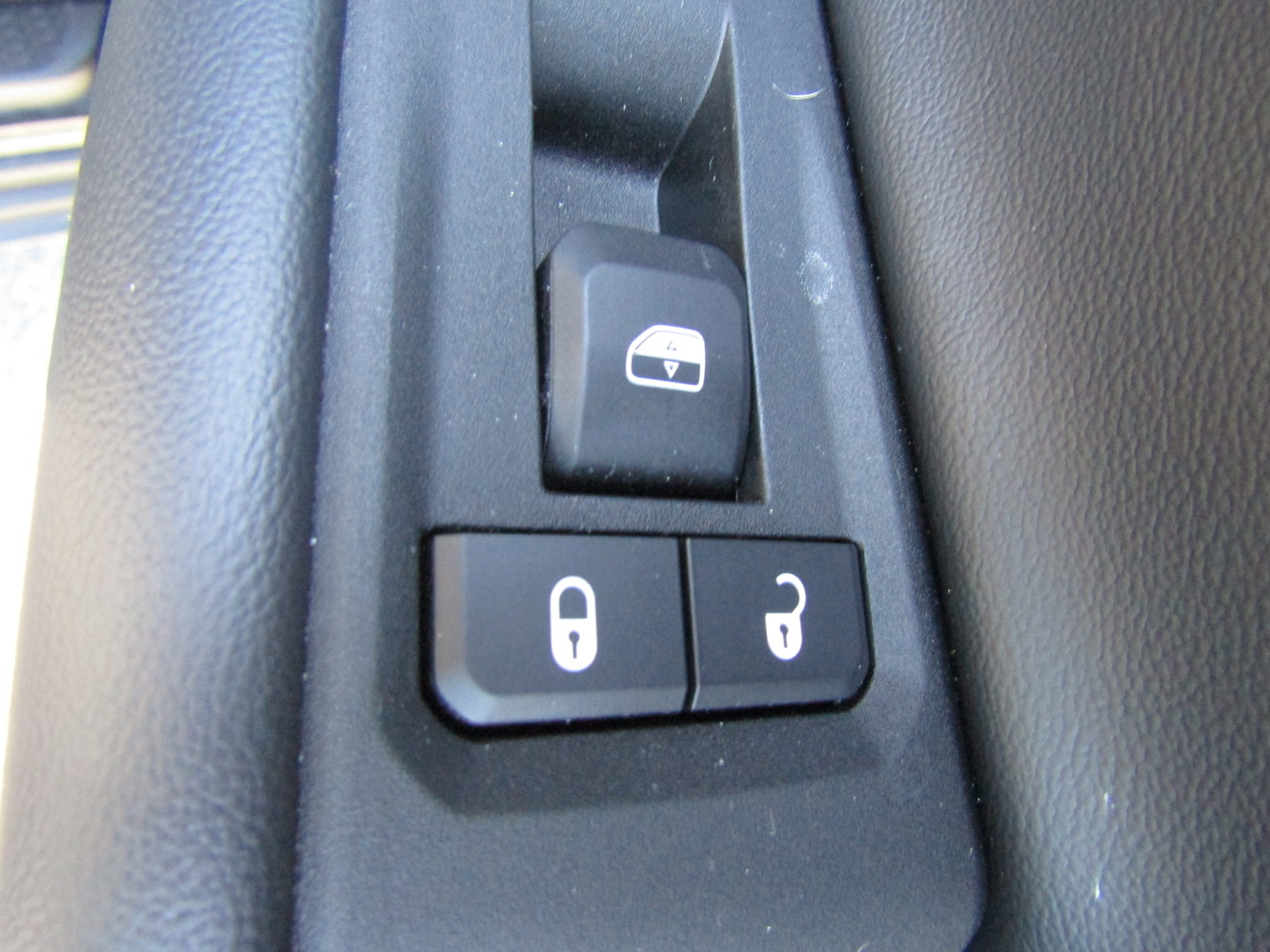 2021 Jeep Grand Cherokee Altitude photo 34