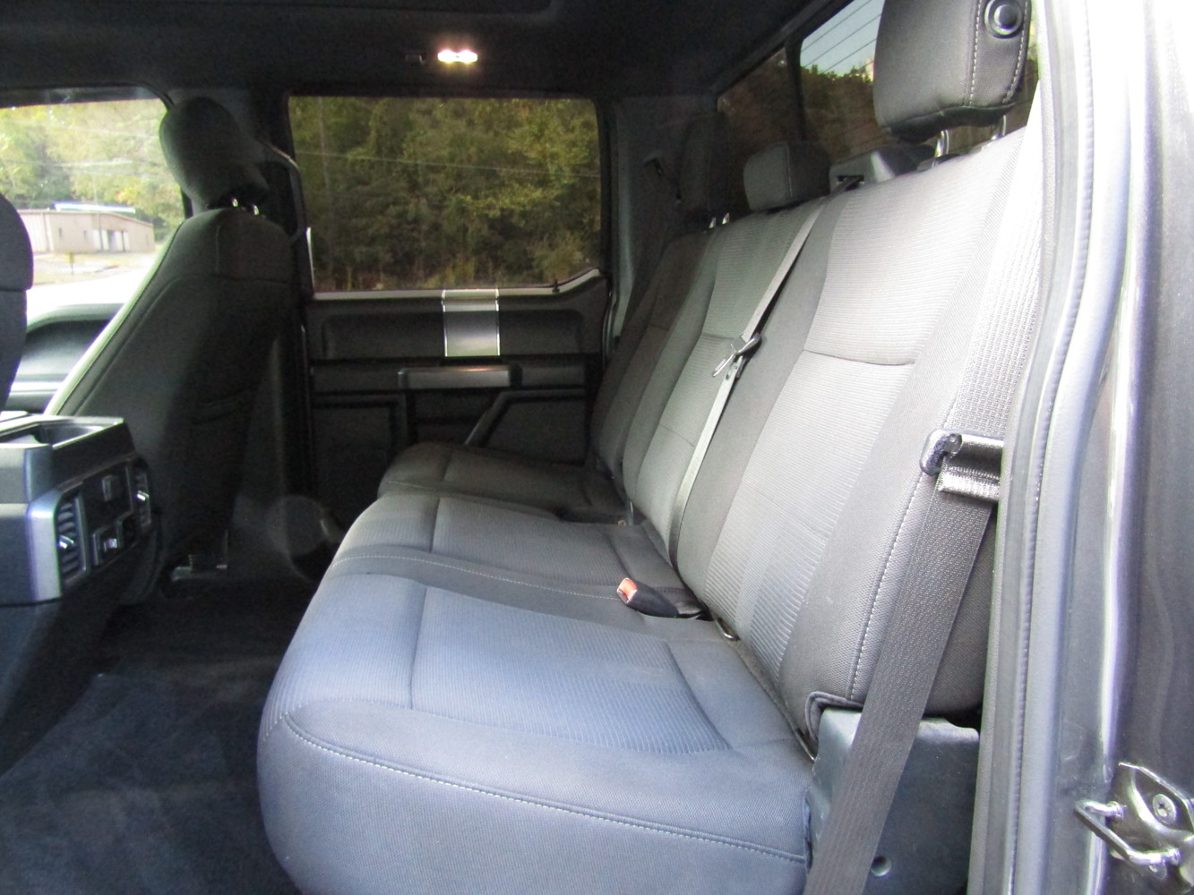 2017 Ford F-150 XLT photo 25