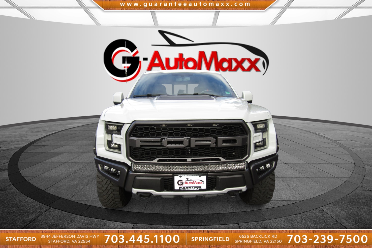 2017 Ford F-150 Raptor photo 2