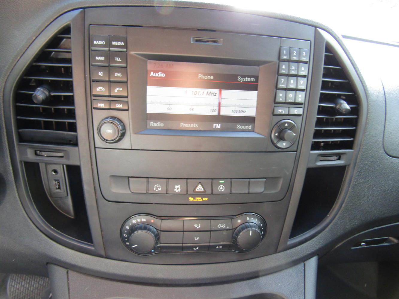 2019 Mercedes Benz Metris Cargo Van photo 10
