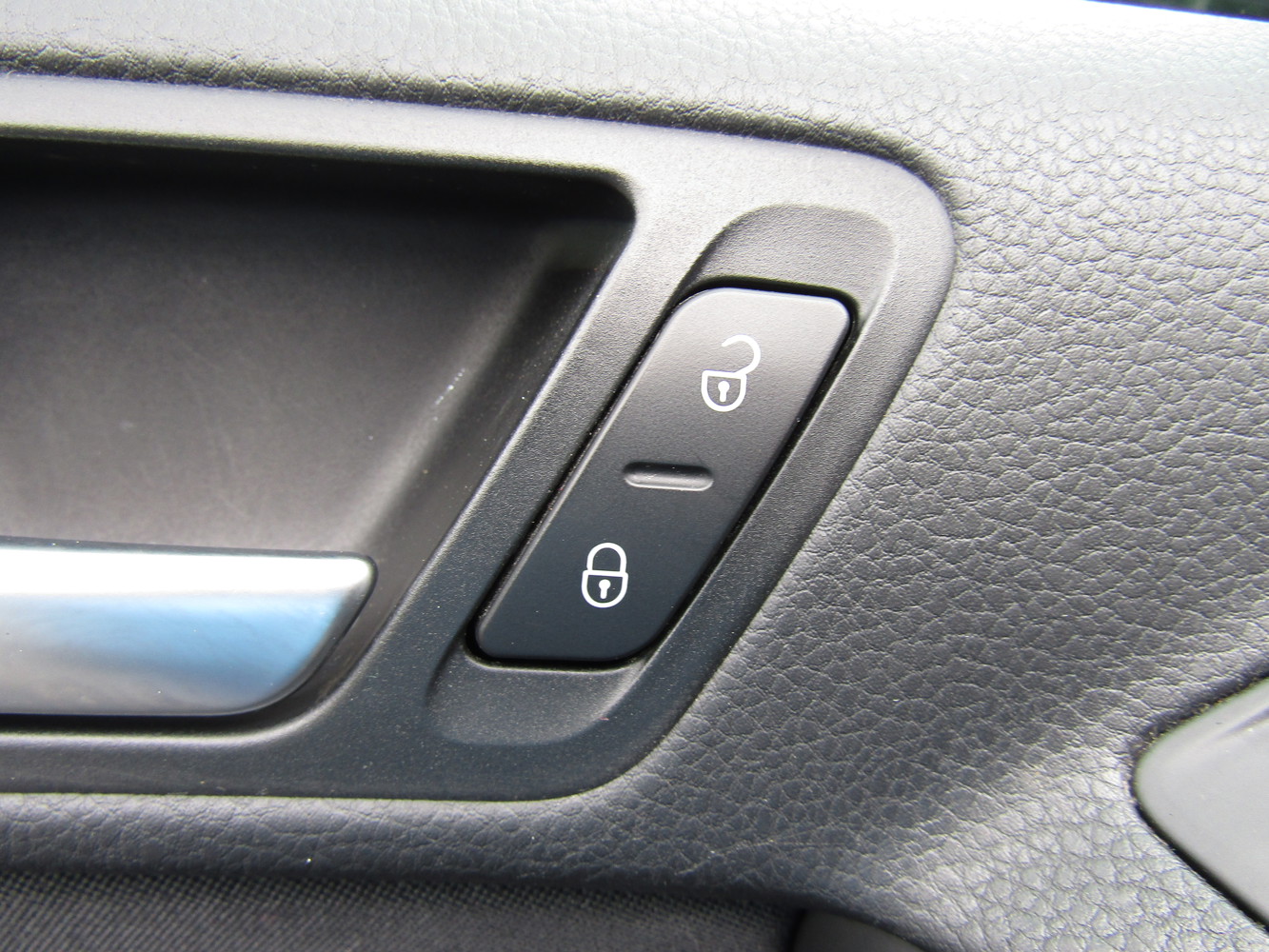 2014 Volkswagen Tiguan SE photo 10
