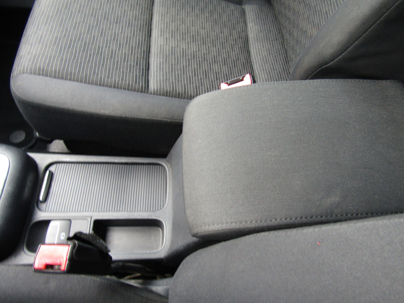 2014 Volkswagen Tiguan SE photo 17