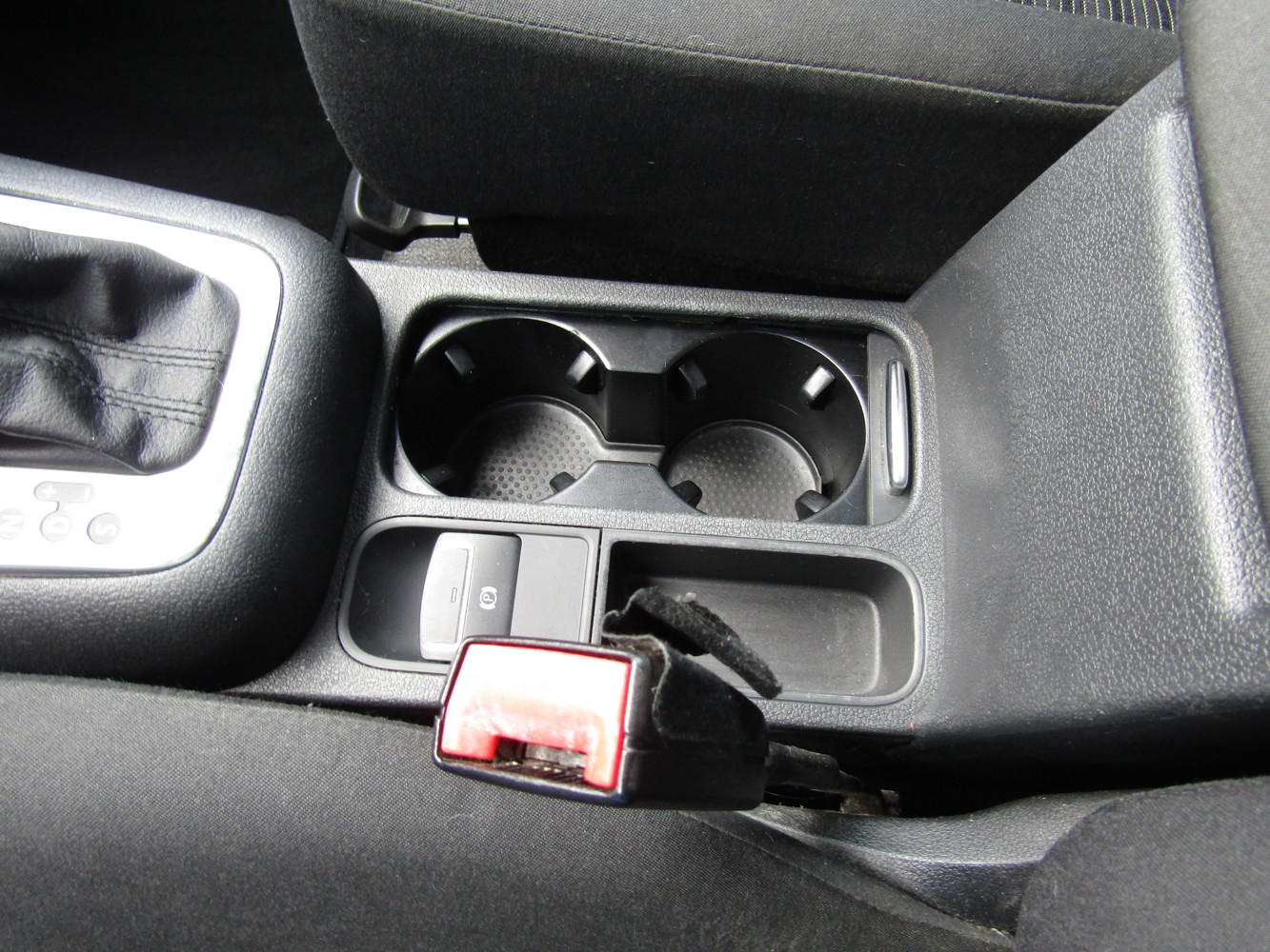 2014 Volkswagen Tiguan SE photo 18