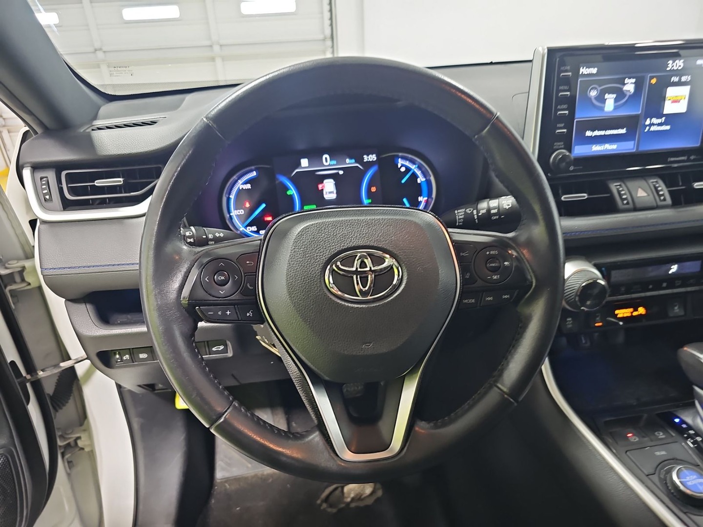 2021 Toyota RAV4 Hybrid XSE photo 11