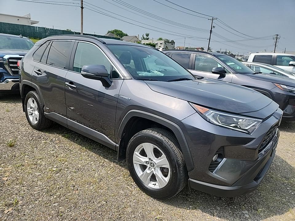 2021 Toyota RAV4 Hybrid XLE photo 5
