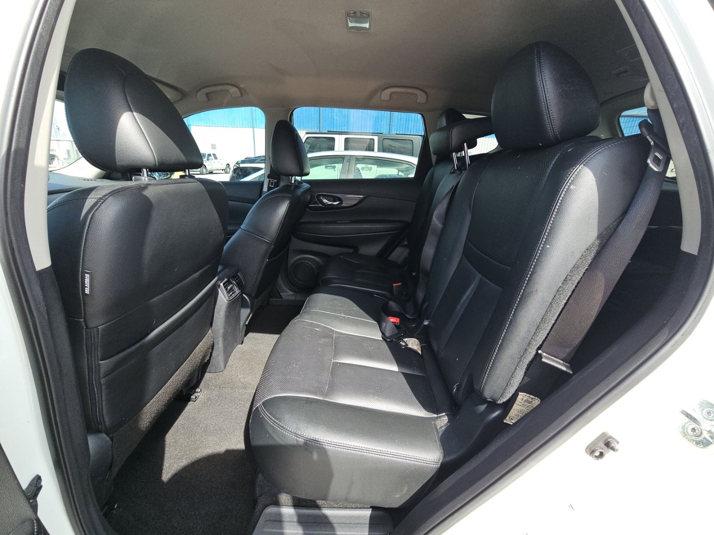2020 Nissan Rogue SV photo 9