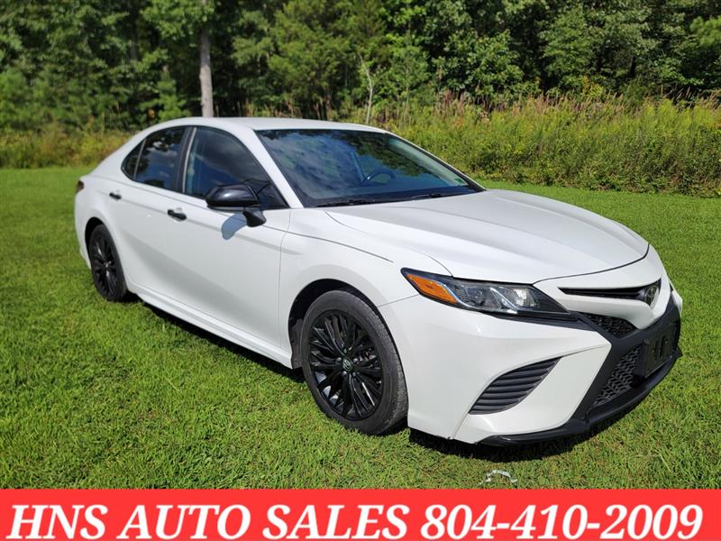 2019 TOYOTA CAMRY SE