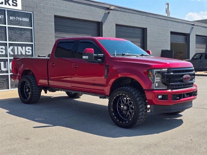 2020 FORD F-250 SUPER DUTY Lariat 4x4 4dr Crew Cab 6.8 ft. SB Pickup
