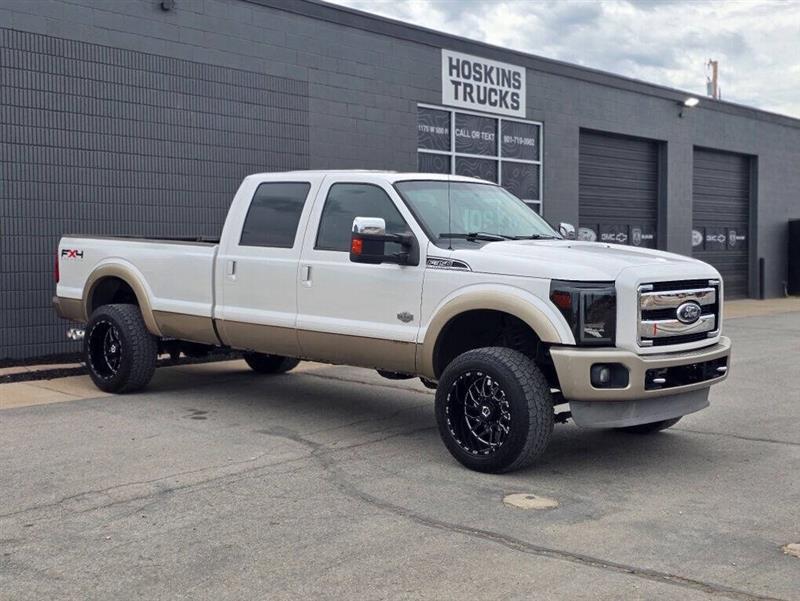 2011 FORD F-350 SUPER DUTY King Ranch 4x4 4dr Crew Cab 8 ft. LB SRW Pickup