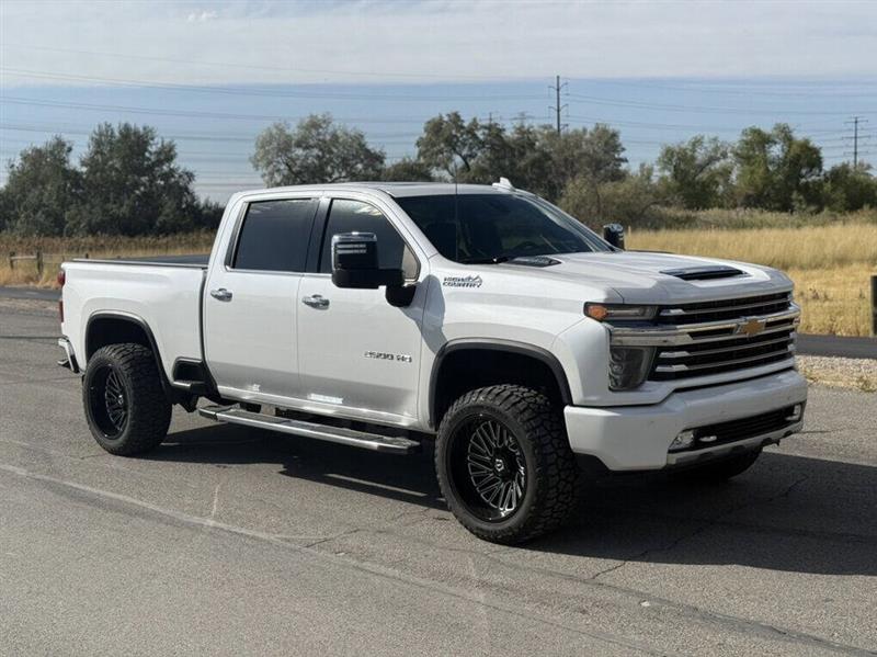 2021 CHEVROLET SILVERADO 2500HD High Country 4x4 4dr Crew Cab SB
