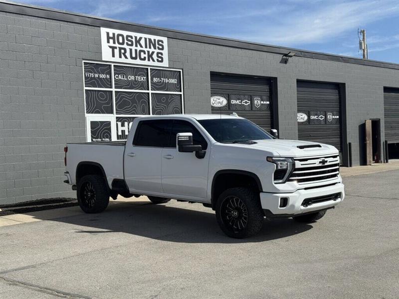 2024 CHEVROLET SILVERADO 2500HD LTZ 4x4 4dr Crew Cab SB