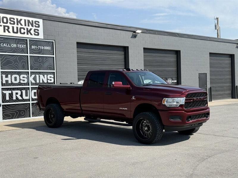 2019 RAM 2500 Tradesman 4x4 4dr Crew Cab 8 ft. LB Pickup